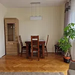 Apartament Zielona Retkinia - Blisko Zoo, Atlas Arena, Mandoria, S14, Lotnisko